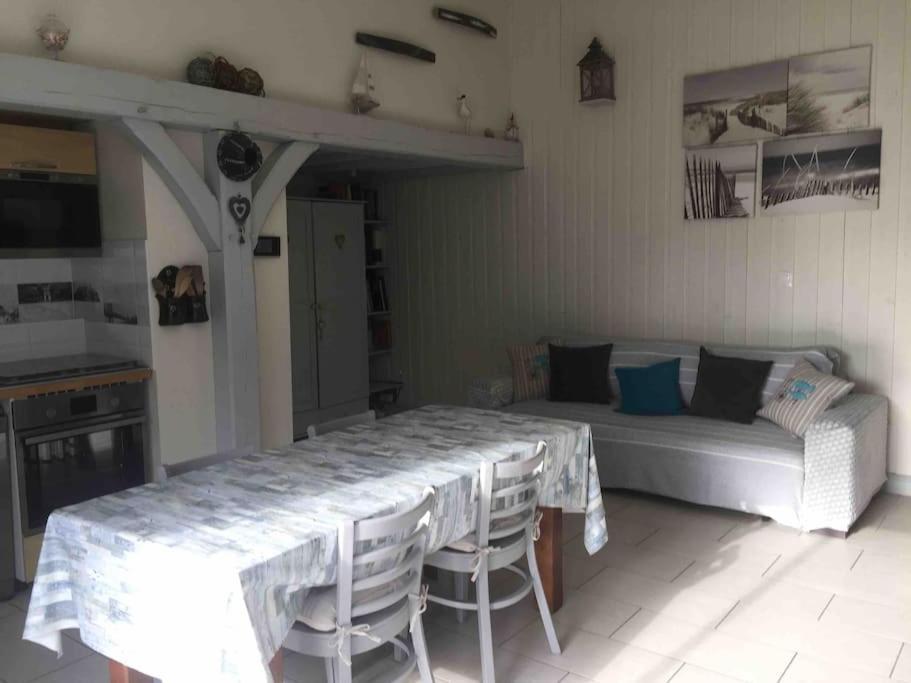 De Sauveterre Petit Dejeuner Compris Holiday home